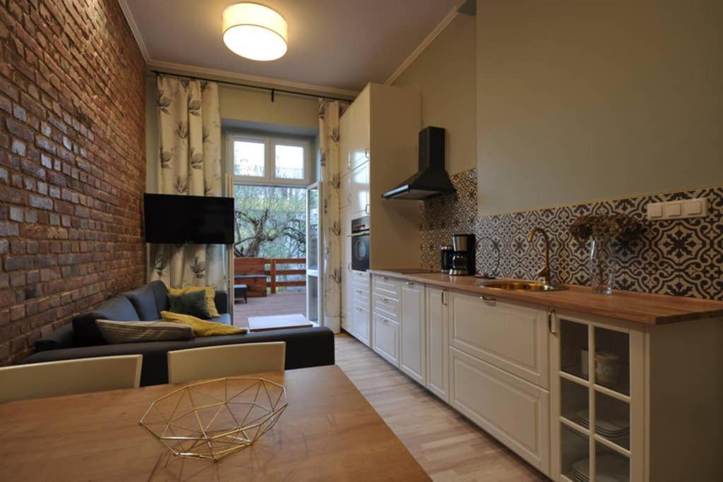 Poznanska Apartment Buitenkant foto
